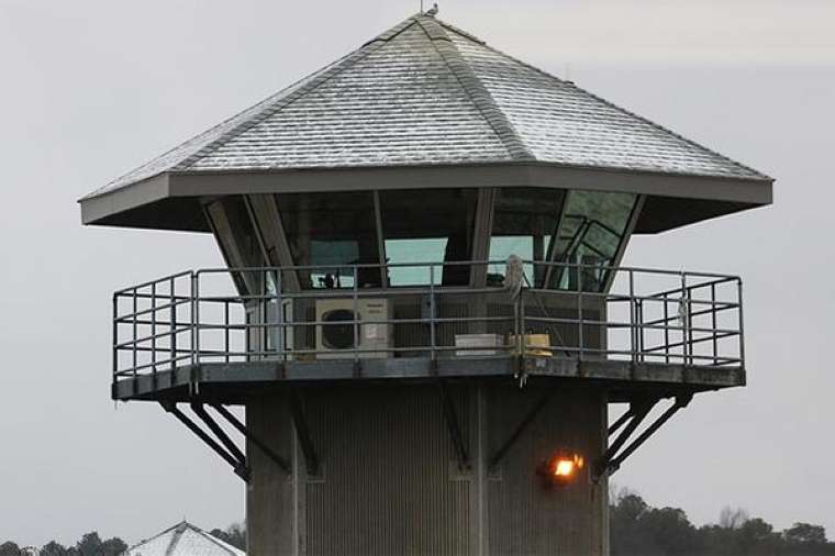sd42_prisonclosurearticle.jpg sd42_prisonclosurearticle.jpg