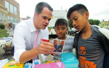 Senator Carlucci Donates School Supplies At Park School In