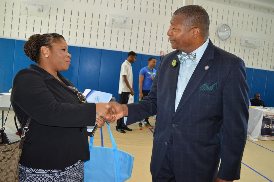 Sanders' Career Expo in Far Rockaway Draws Hundreds of Job Seekers