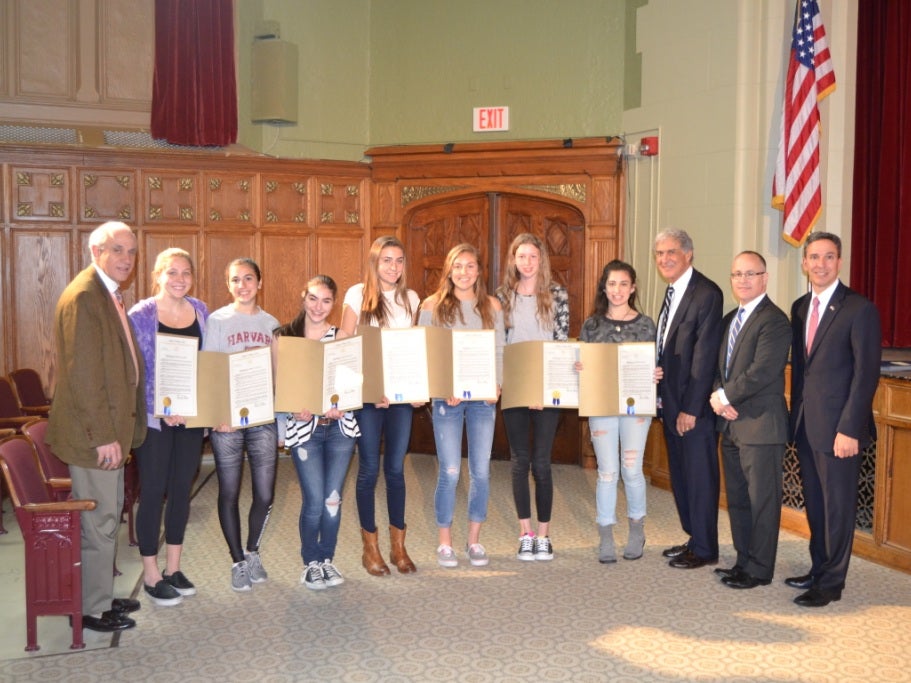 Senator Martins Congratulates Manhasset Girls Cross Country Team on
