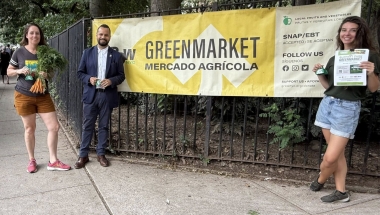 Senator Serrano at the GrowNYC Ruppert Park Greenmarket Ribbon Cutting