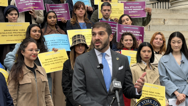 Senator Gounardes rallying to pass his CREEP Act