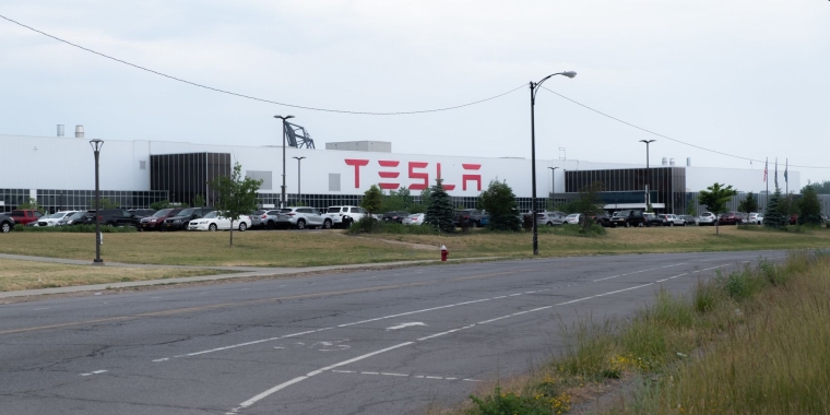 Tesla’s factory in Buffalo was built by New York state. Photo Credit: Malik Rainey for The Wall Street Journal