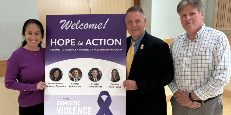 Four State Senators Teamed Up with The Safe Center LI for “Hope in Action: A Domestic Violence Awareness & Prevention Program” in East Meadow