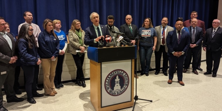 Senator Sean Ryan speaks at Williamsville South High School