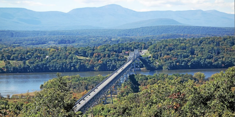 Hinchey, senators question DOT on vulnerabilities at two Mid-Hudson Valley bridges