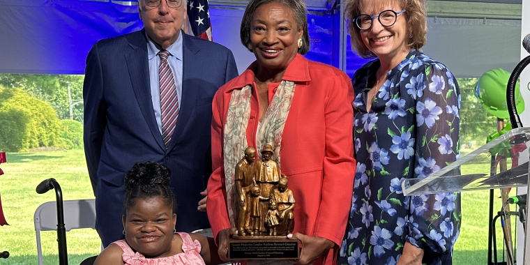 Majority Leader Stewart-Cousins Receives St. Elizabeth Seton Legacy Award Majority Leader Stewart-Cousins Receives St. Elizabeth Seton Legacy Award