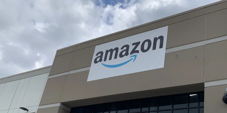 Amazon's ALB1 facility in Schodack, NY, Lucas Willard / WAMC