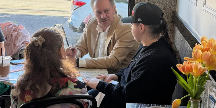 Senator Addabbo adresses constituent concerns during his Java with Joe event at Sweet Lil Sweets.