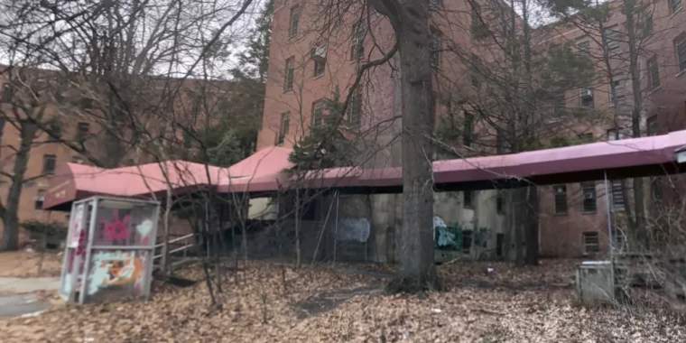 Former Middletown Psych Center Campus/Google Earth