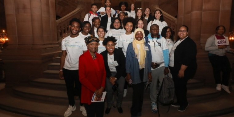 Senator Montgomery with students of the Children Defense Fund Children defense fund