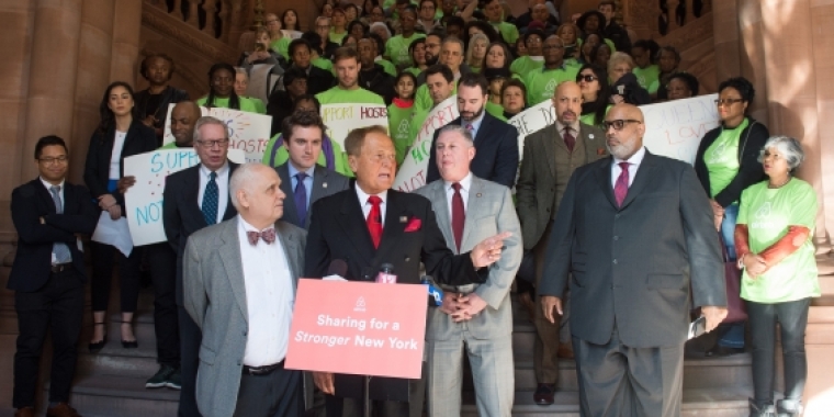 Senator Bonacic delivers remarks at the Airbnb press conference in Albany.