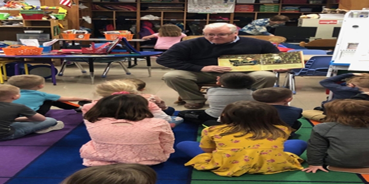 Senator O'Mara reads to students at the Gardner Road Elementary School earlier this year.