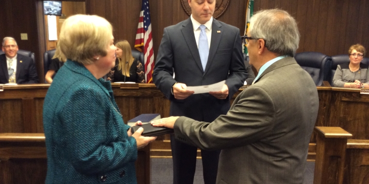 North Tonawanda Mayor Art Pappas is sworn into office