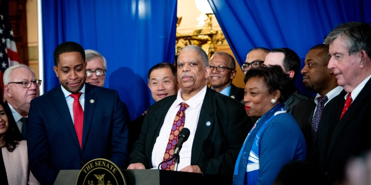 Senator Comrie speaks on S.1049