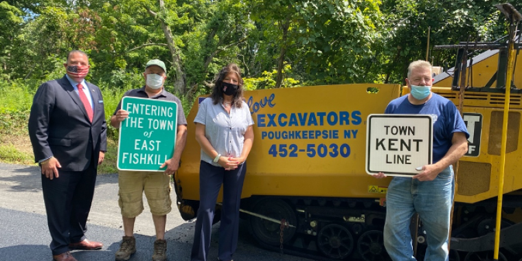 Senator Sue Serino pictured with (L-R) East Fishkill Town Supervisor Nicholas D’Alessandro, East Fishkill Highway Superintendent Kenneth Williams and Kent Highway Superintendent Richard Othmer, Jr. at the paving project on Leetown Road and Dean Road.