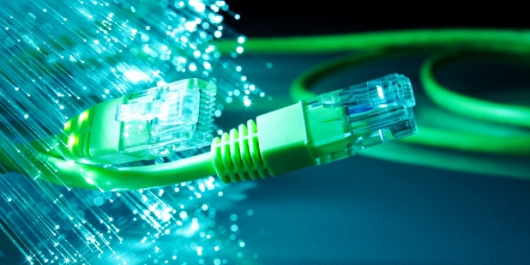 Fiber Vs Cable Internet - Fasttrack Communications