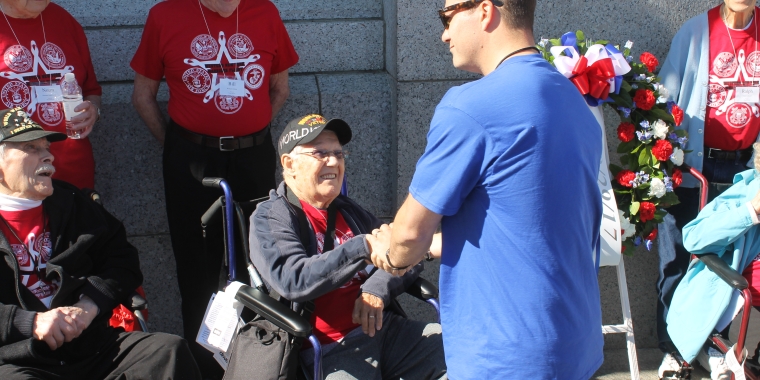 Senator Ortt thanks World War II Veterans on the 2017 Western New York Warriors Flight