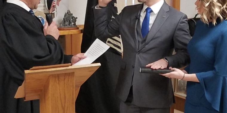 Sen. Rob Ortt (R,C,I,Ref-North Tonawanda) takes his oath of office at the Medina VFW