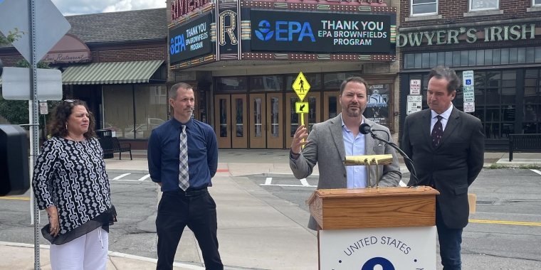 (From L to R: Environmental Protection Agency Regional Administrator Lisa F. Garcia, Acting Regional Director for NYSDEC Region 9 Chad Staniszewski, New York State Sen. Rob Ortt and Congressman Brian Higgins)