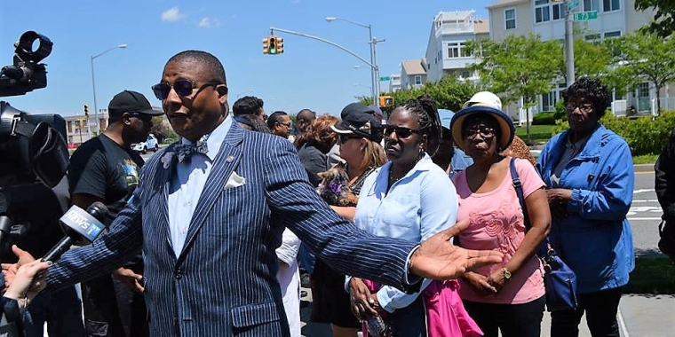 Senator Sanders joined community members in expressing concerns about speeding-related traffic accidents on the eastern end of Rockaway.
